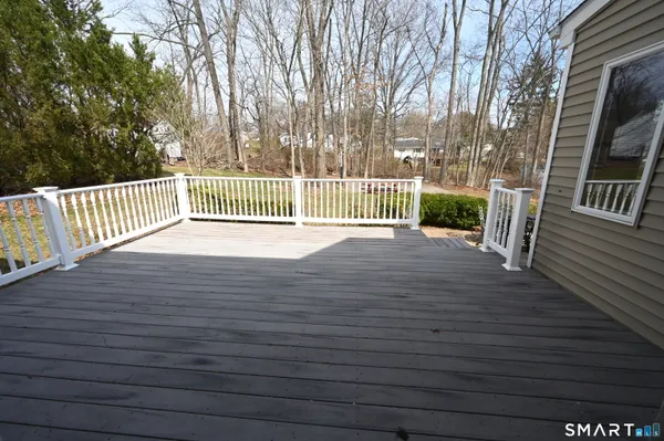 $650,000 | 46 McMahon Lane, North Branford, CT 06471