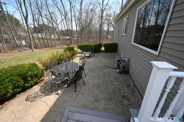 $650,000 | 46 McMahon Lane, North Branford, CT 06471