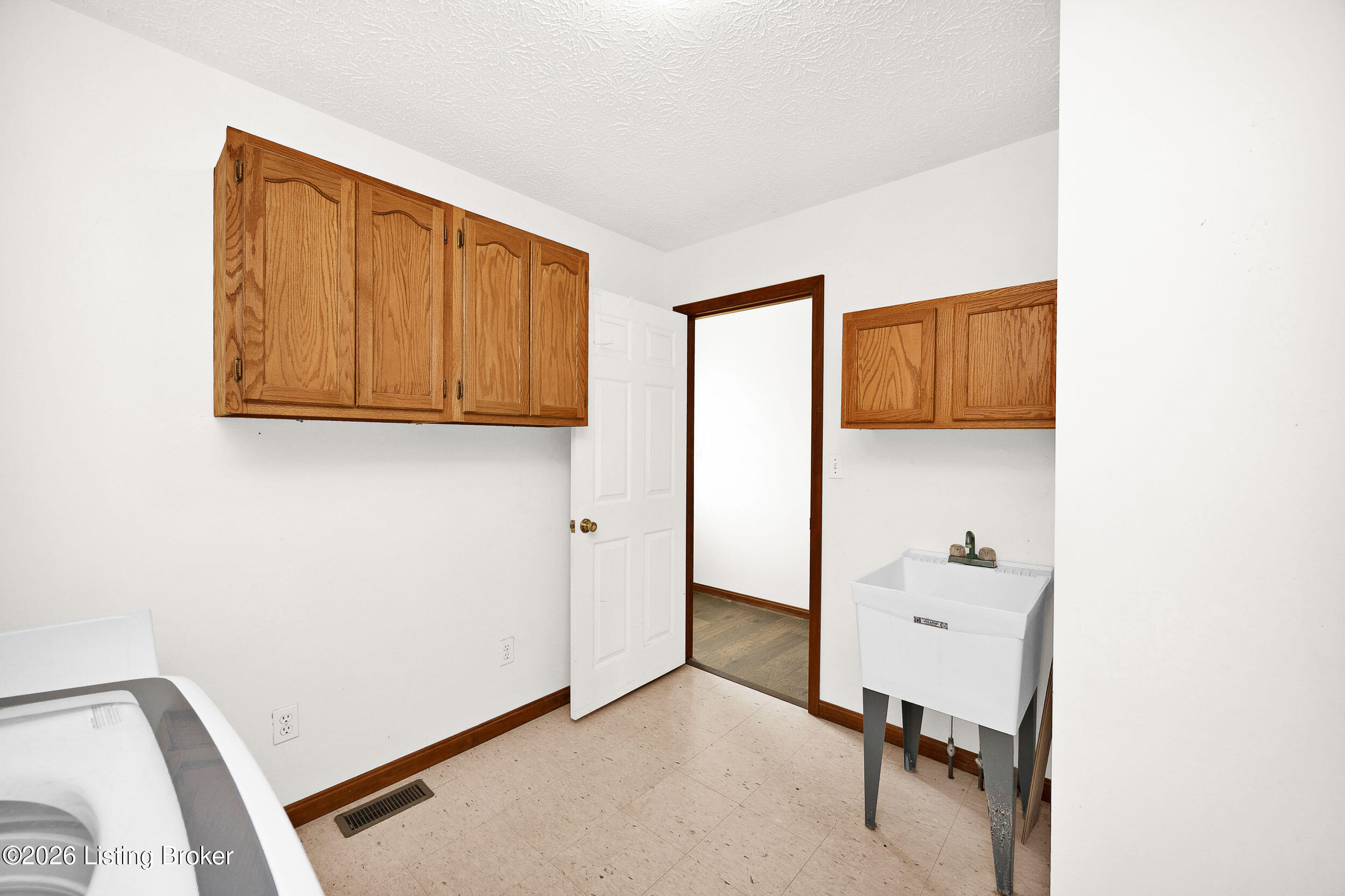 6935 Bloomfield Road Bardstown, KY 40004 - Photo 31 of 52 6935BloomfieldRd-31