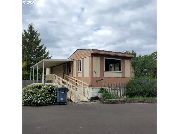 $40,000 | 3950 Coburg Road, Unit 83, Eugene, OR 97408