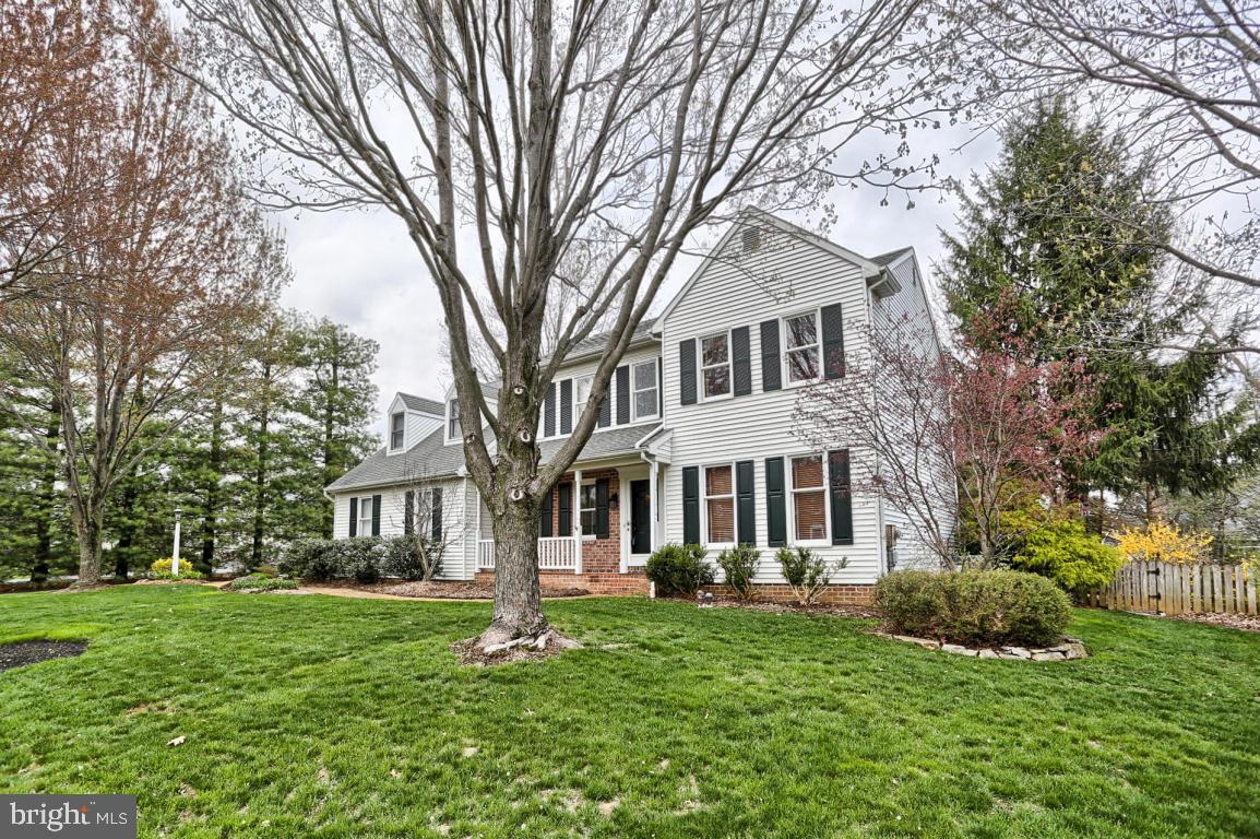 255 Kingsbridge Drive Lititz, PA 17543 - Photo 3 of 55 Gallery Image 3