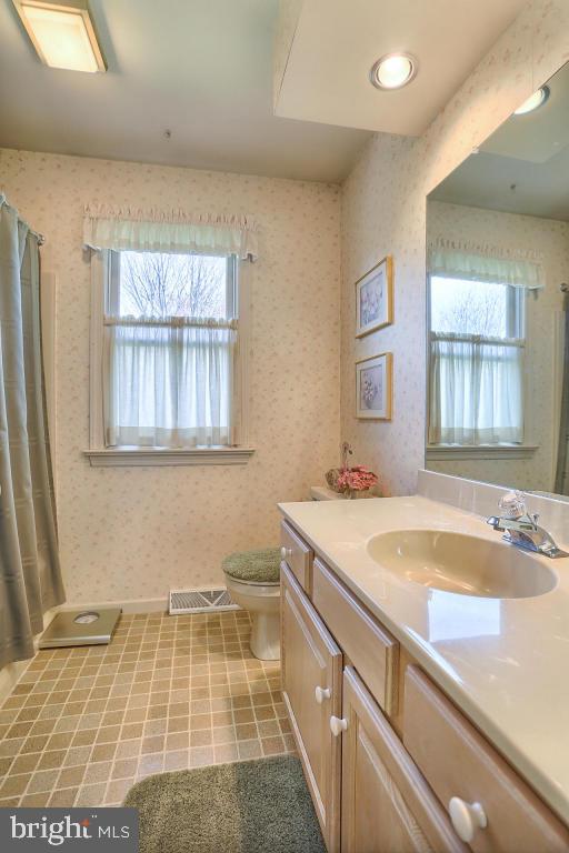 255 Kingsbridge Drive Lititz, PA 17543 - Photo 37 of 55 Gallery Image 37