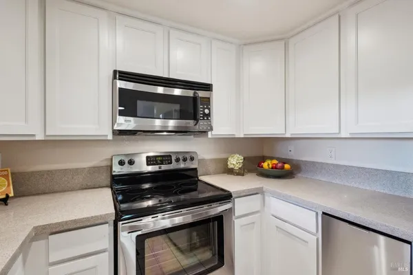 $685,000 | 109 Pelican Lane, Novato, CA 94949