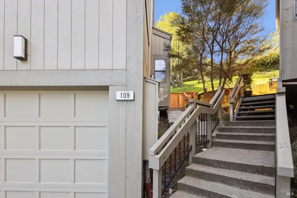 $685,000 | 109 Pelican Lane, Novato, CA 94949