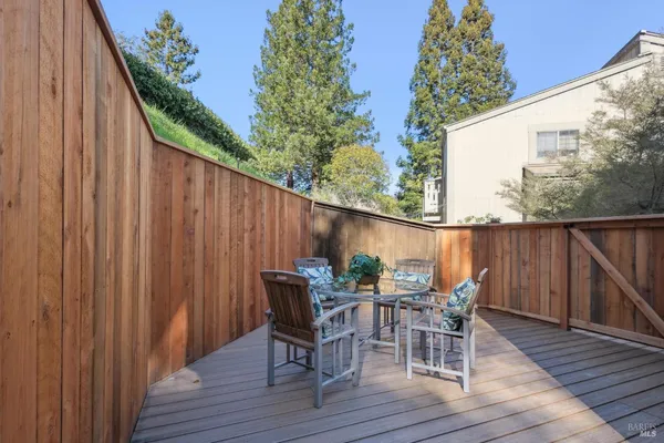 $685,000 | 109 Pelican Lane, Novato, CA 94949
