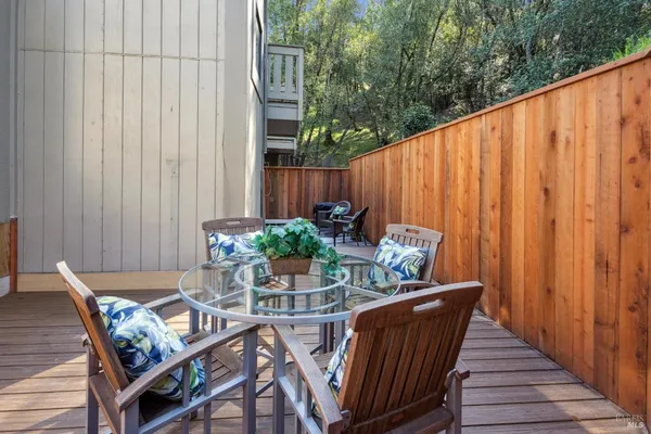 $685,000 | 109 Pelican Lane, Novato, CA 94949