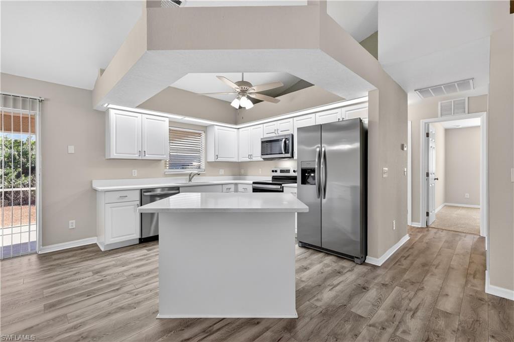 4307 12th Street Southwest Lehigh Acres, FL 33976 - Photo 4 of 25