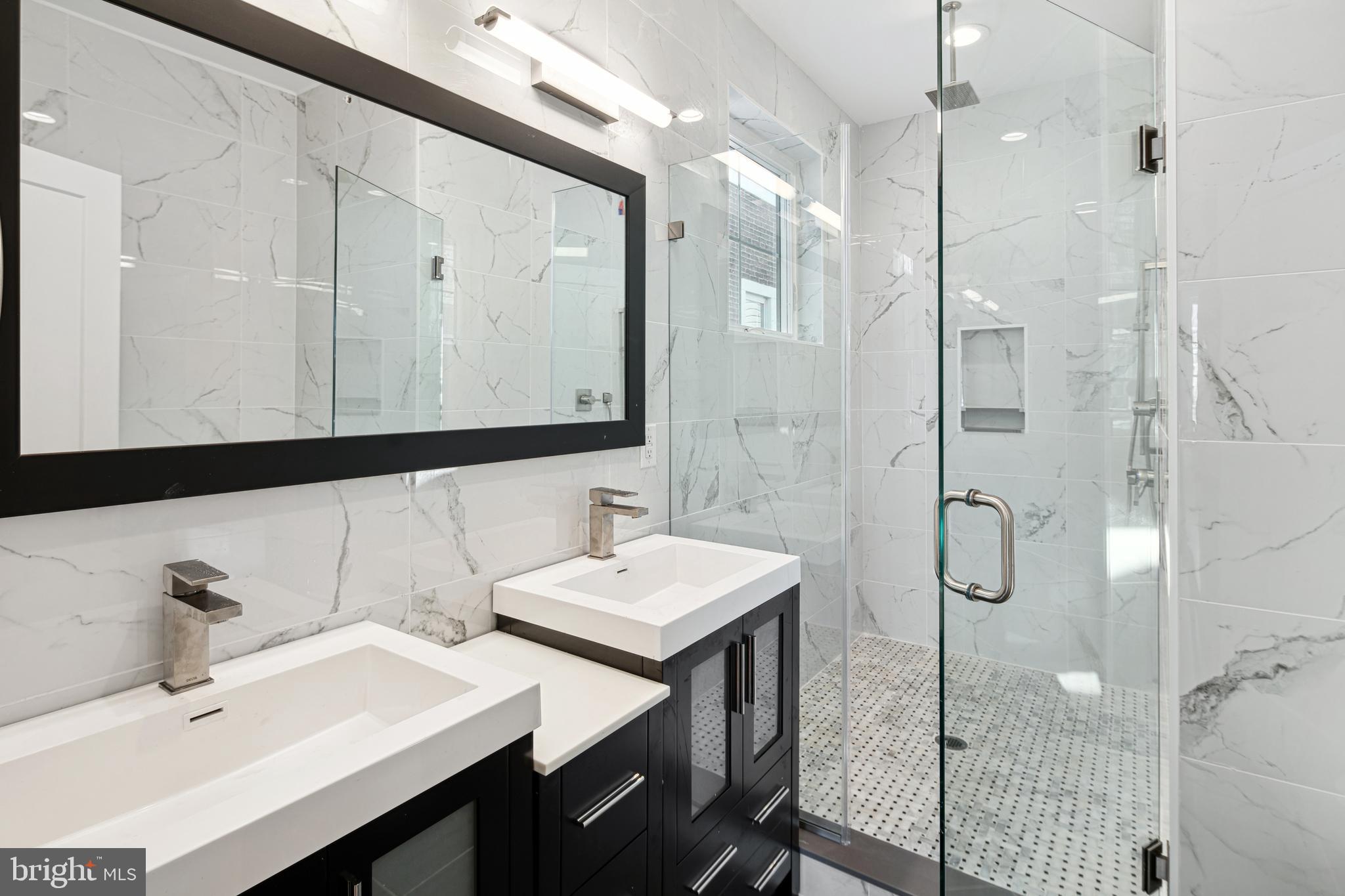 1124 Divinity Street Philadelphia, PA 19143 - Photo 18 of 37