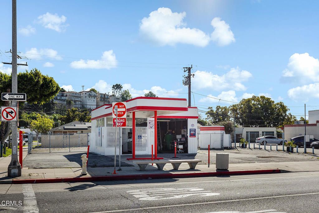 3000 West Main Street Alhambra, CA 91801 - Photo 4 of 8 3000 W Main St 004-mls