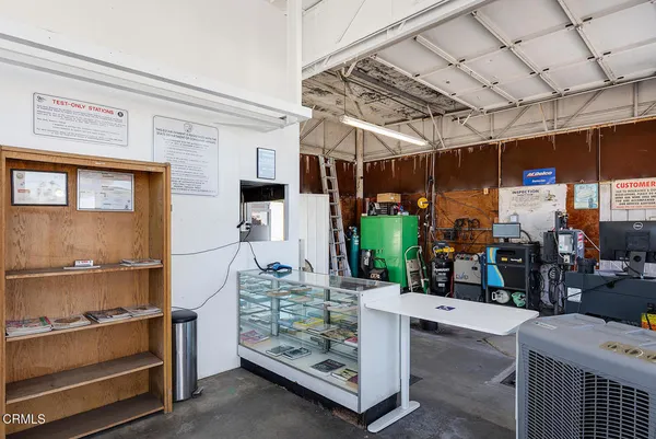 a view of a storage & utility room
