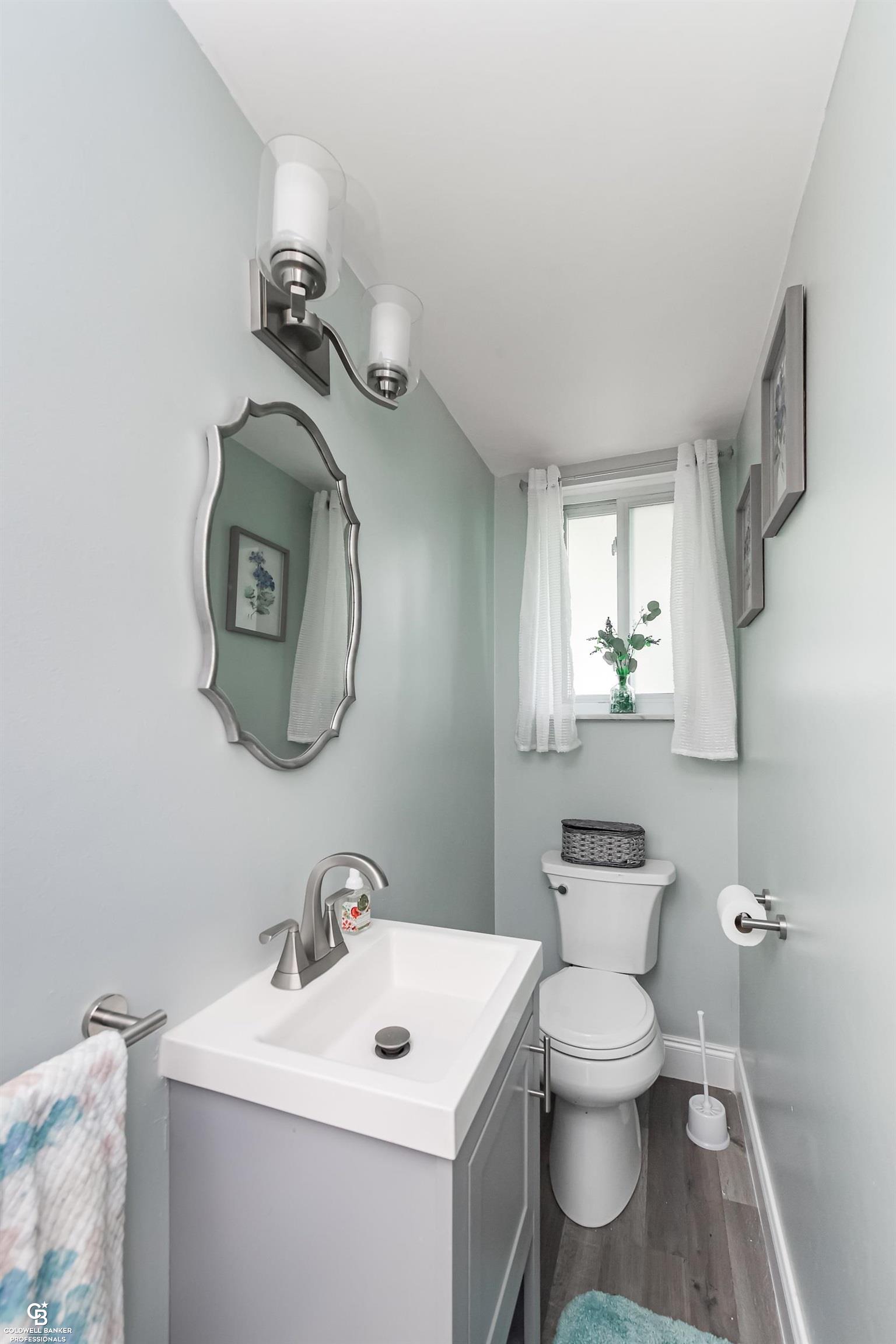 21951 24 Mile Road Macomb, MI 48042 - Photo 25 of 51 lavatory