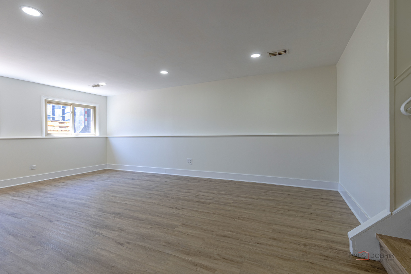 308 Wheeling Avenue Wheeling, IL 60090 - Photo 17 of 20