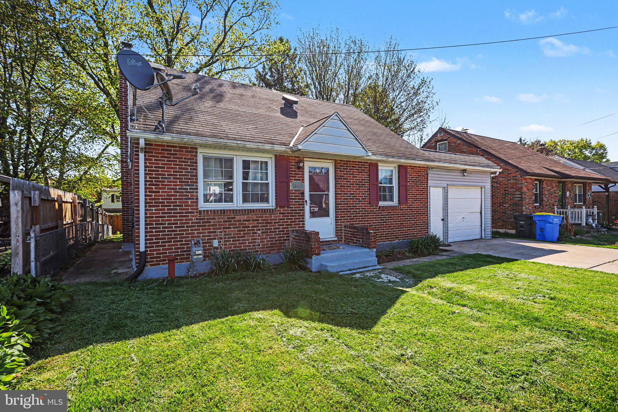 2041 City View Road York, PA 17406 - Photo 4 of 27