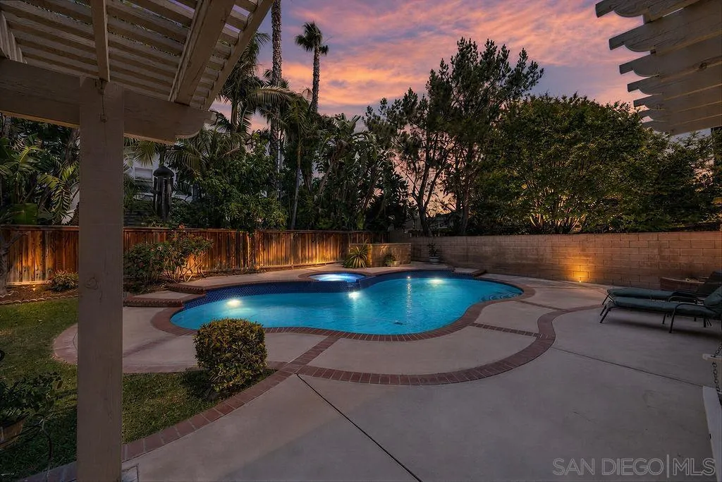 6874 Raspberry Court Corona, CA 92880 - Photo 3 of 23