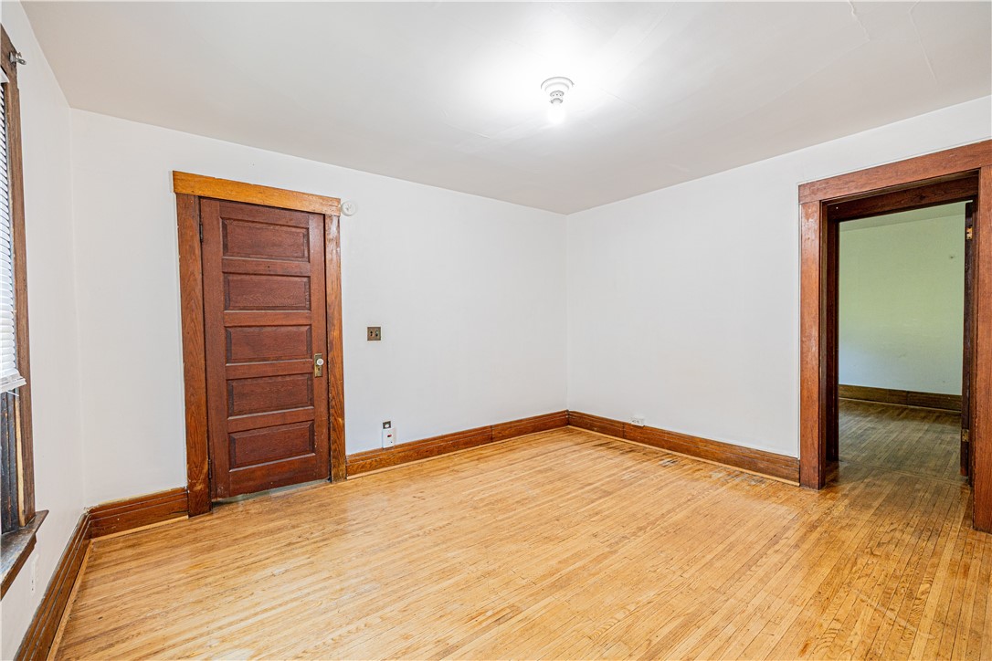 54-56 Fort Hill Terrace Rochester, NY 14620 - Photo 34 of 46