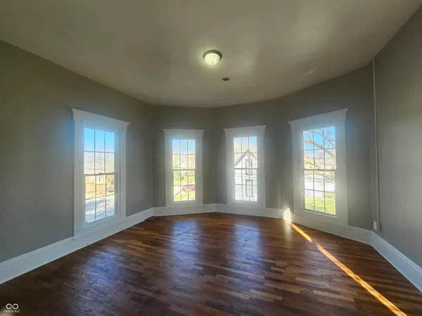 $209,900 | 803 High Street, Middletown, IN 47356