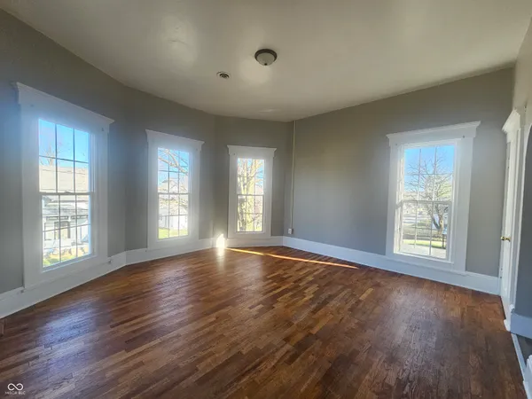 $209,900 | 803 High Street, Middletown, IN 47356