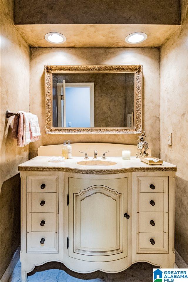3776 Rockhill Road Birmingham, AL 35223 - Photo 20 of 46