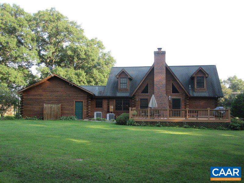 991 Sulphur Spring Road Prospect, VA 23960 - Photo 3 of 45 a front view of a house with a yard