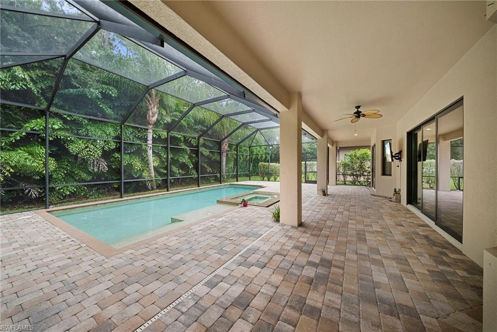 7267 Acorn Way Naples, FL 34119 - Photo 5 of 46 Gallery Image 5