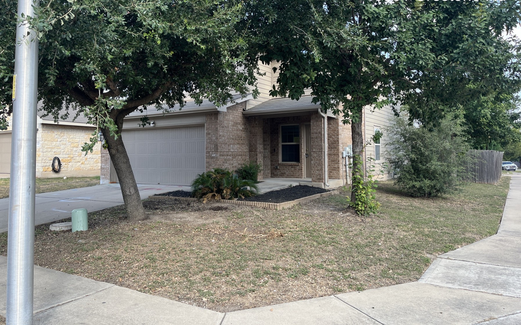 6901 Crestone Road Austin, TX 78744 - Photo 2 of 14 Gallery Image 2