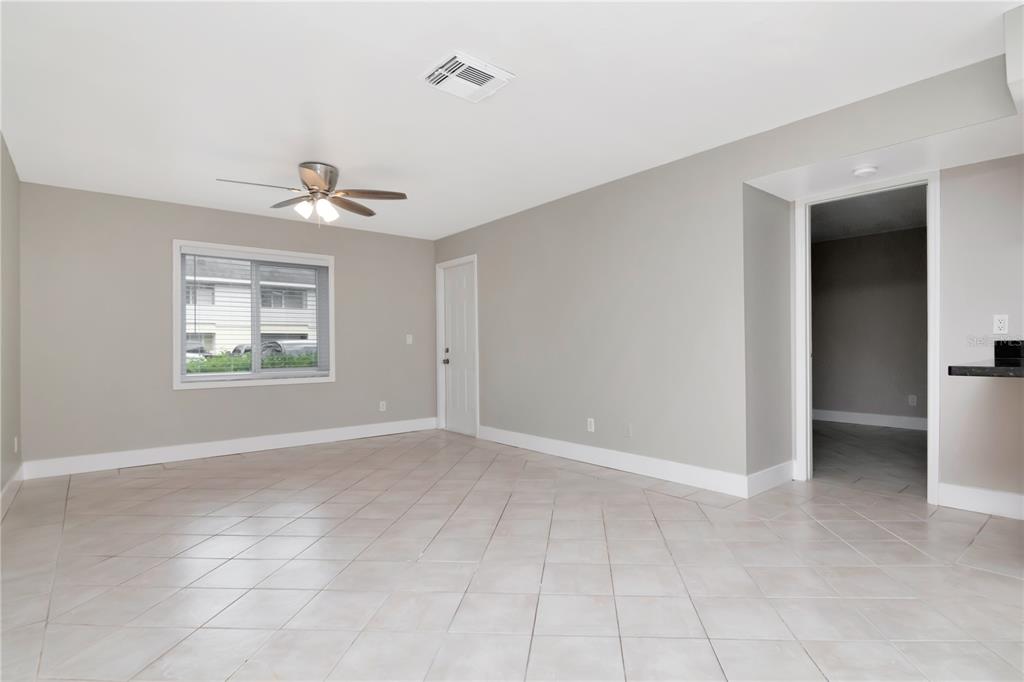 228 Berry Tree Place Brandon, FL 33510 - Photo 2 of 35