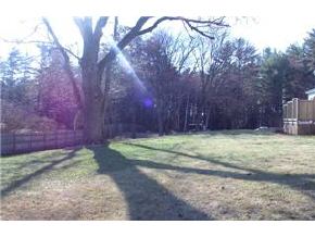 551 Manchester Road Auburn, NH 03032 - Photo 3 of 9