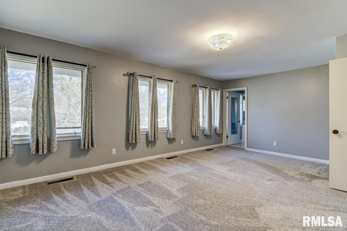 12 Wildwood Road Springfield, IL 62704 - Photo 27 of 51