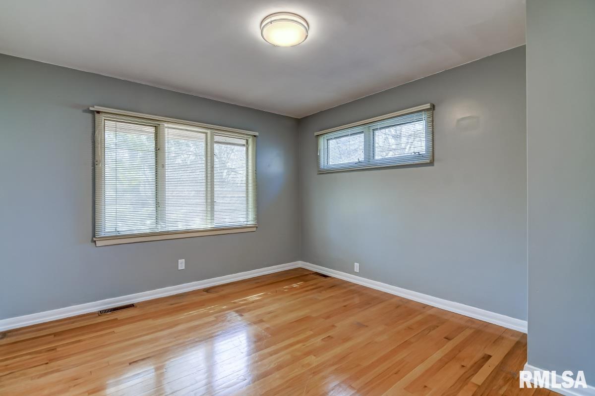 12 Wildwood Road Springfield, IL 62704 - Photo 36 of 51
