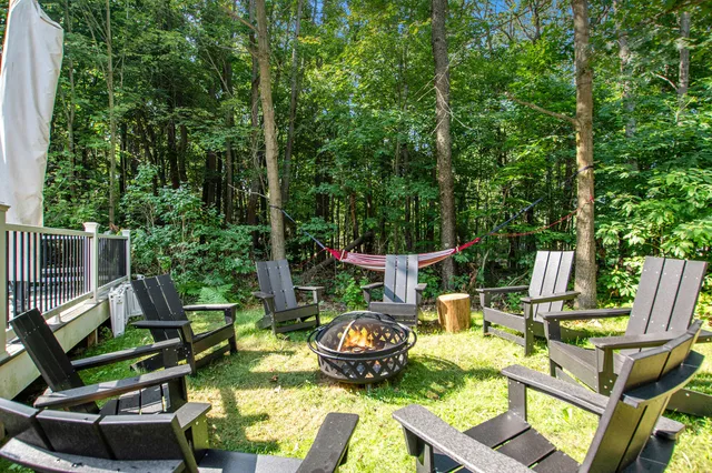 $799,900 | 16659 Adler Drive, West Olive, MI 49460