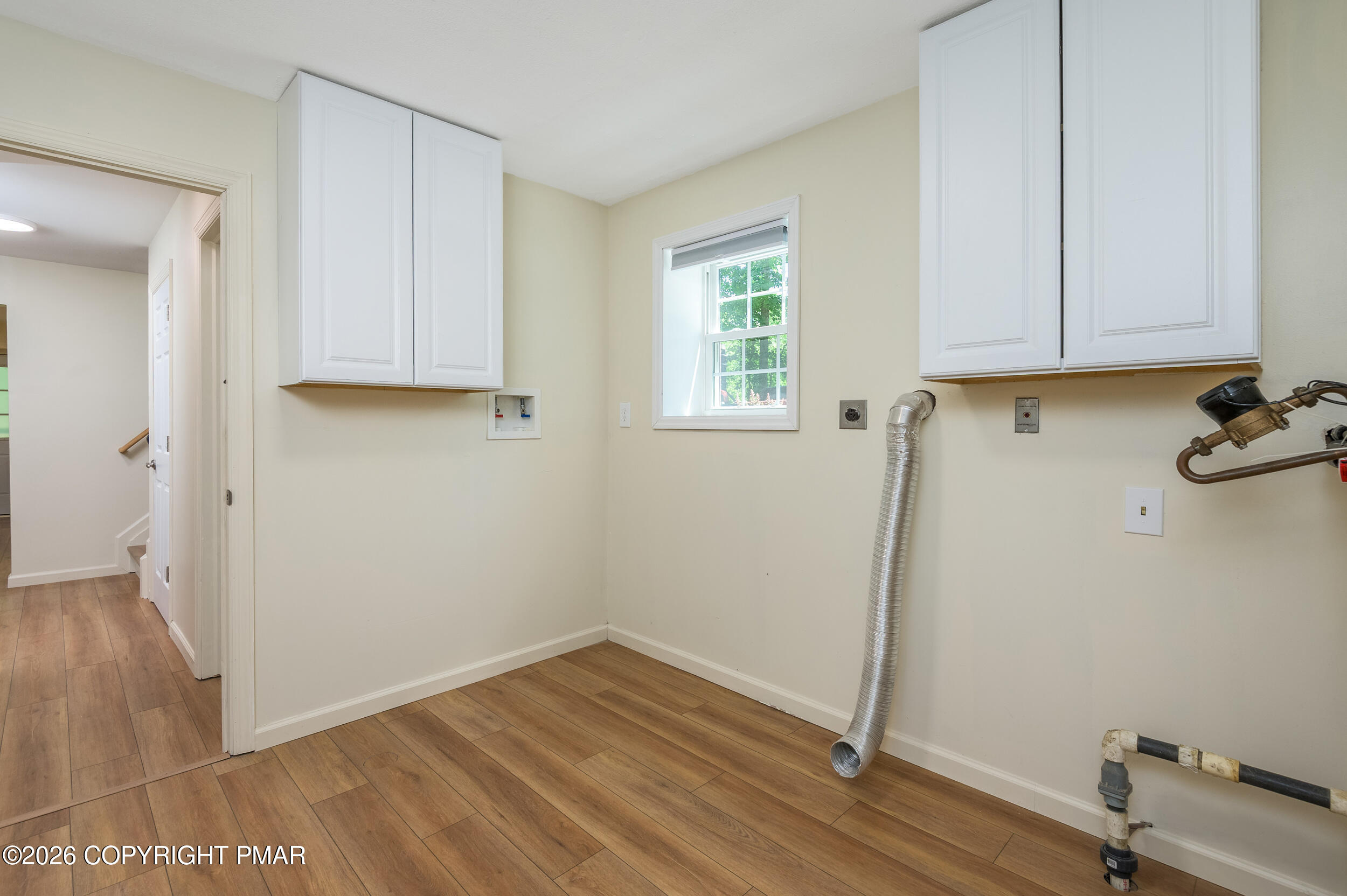 5966 Decker Road Bushkill, PA 18324 - Photo 32 of 38 Laundry Room