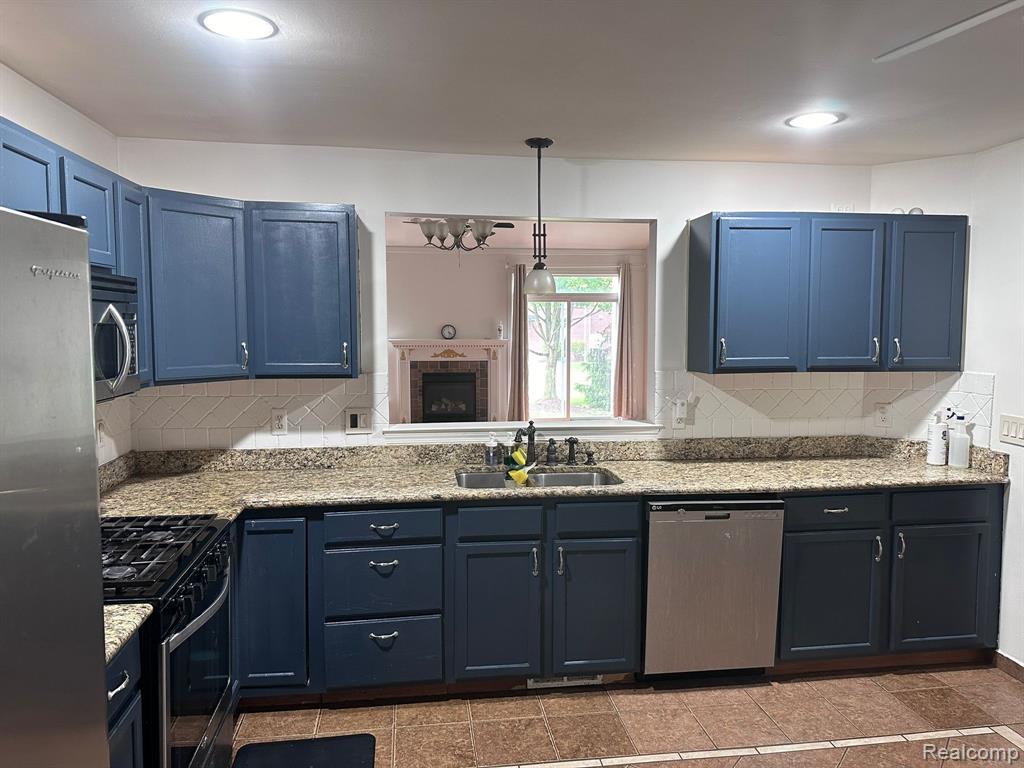 521 Cherry Grove Road Canton, MI 48188 - Photo 19 of 24
