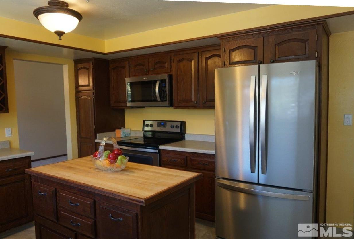 4401 Reggie Road Reno, NV 89502 - Photo 11 of 25 Photo 11