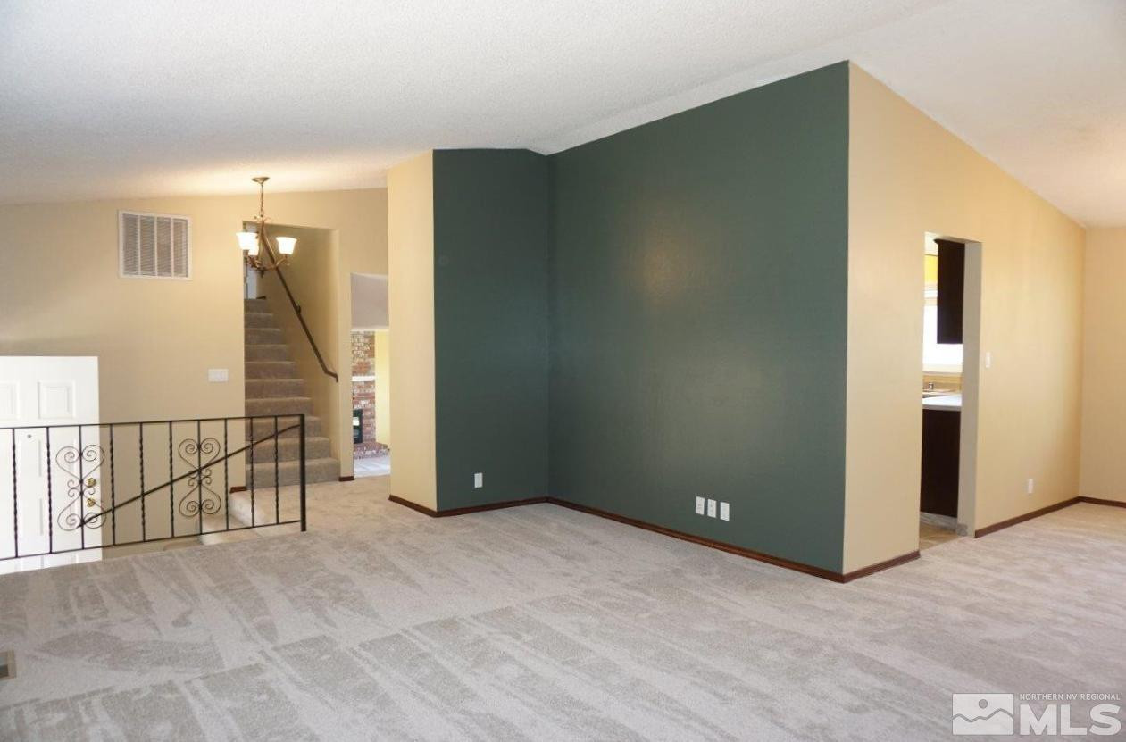 4401 Reggie Road Reno, NV 89502 - Photo 6 of 25 Photo 6