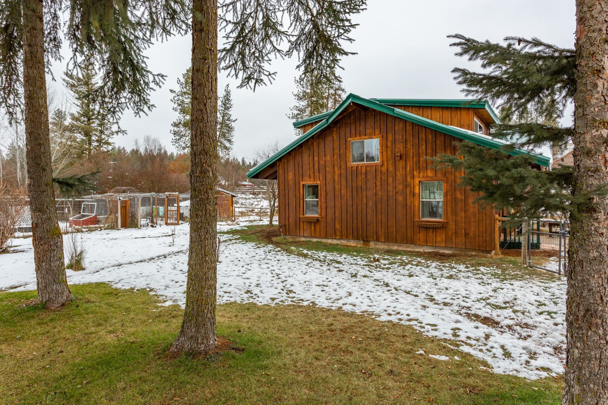 3749 East Jumpoff Road Valley, WA 99181 - Photo 2 of 46