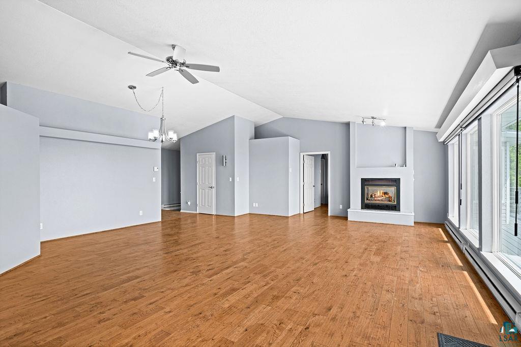 1002 Martha Street Duluth, MN 55805 - Photo 9 of 83
