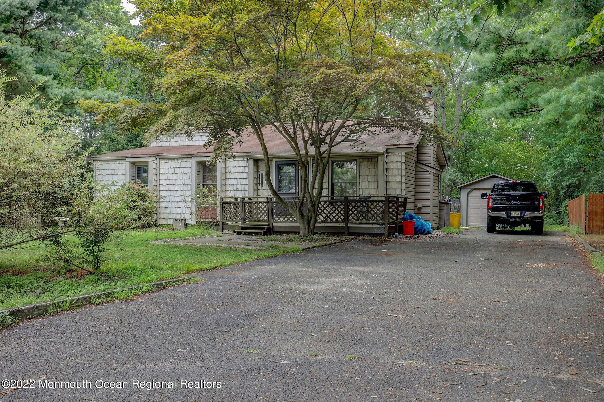 956 Anderson Road Jackson, NJ 08527 - Photo 3 of 21 956 anderson front #4