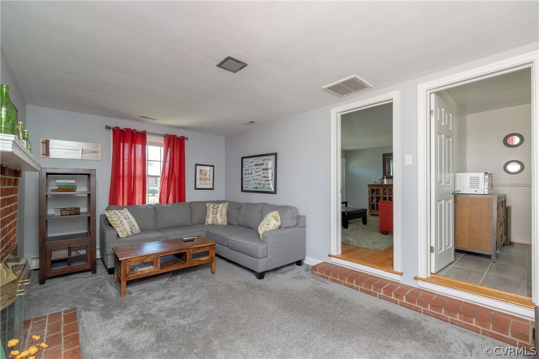 2214 Colwyn Road Henrico, VA 23229 - Photo 8 of 30 Gallery Image 8