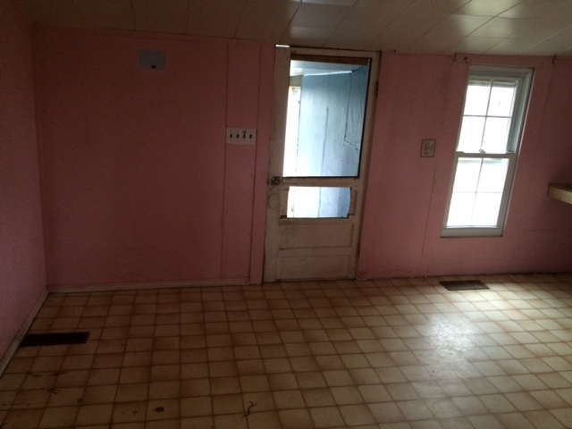 10903 South Gilmore Road Blanchard, MI 49310 - Photo 6 of 15 1798671-5.JPG