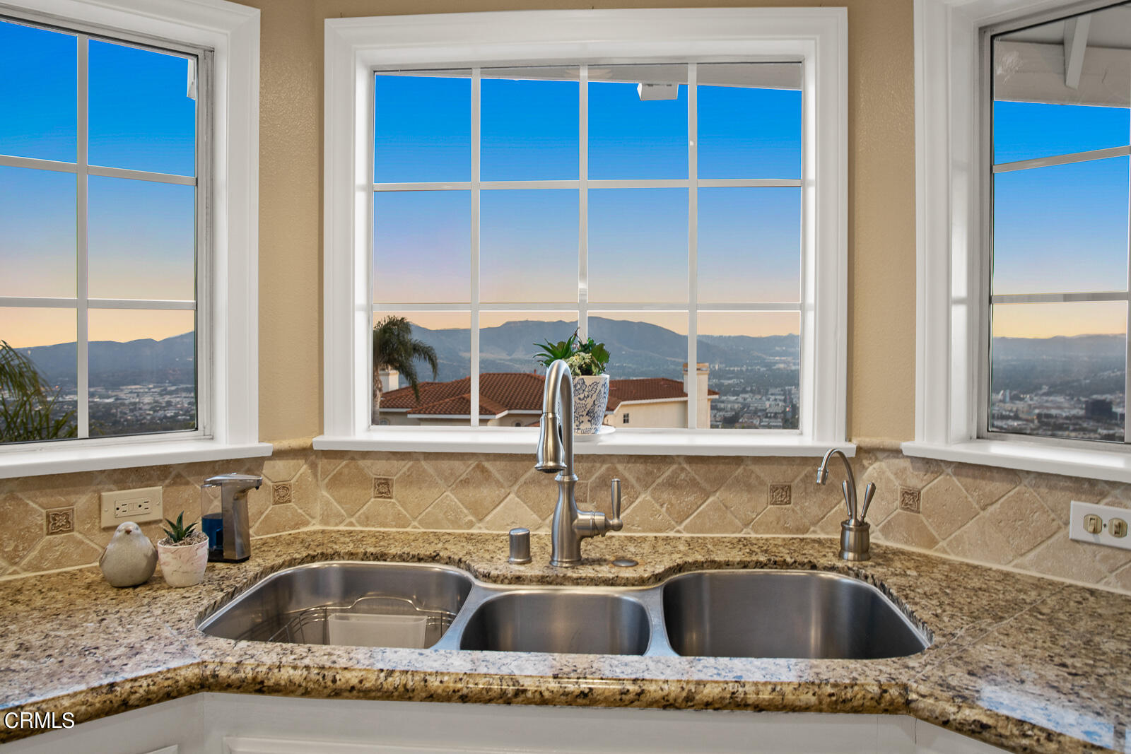 Undisclosed Address Burbank, CA 91501 - Photo 19 of 70 MLS_25