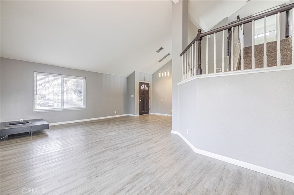 38601 Dedham Court Palmdale, CA 93552 - Photo 5 of 26