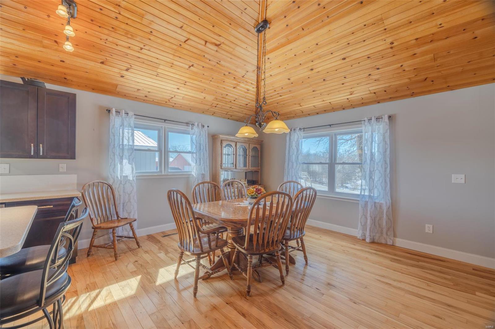 242 Gerding Road Troy, MO 63379 - Photo 12 of 99