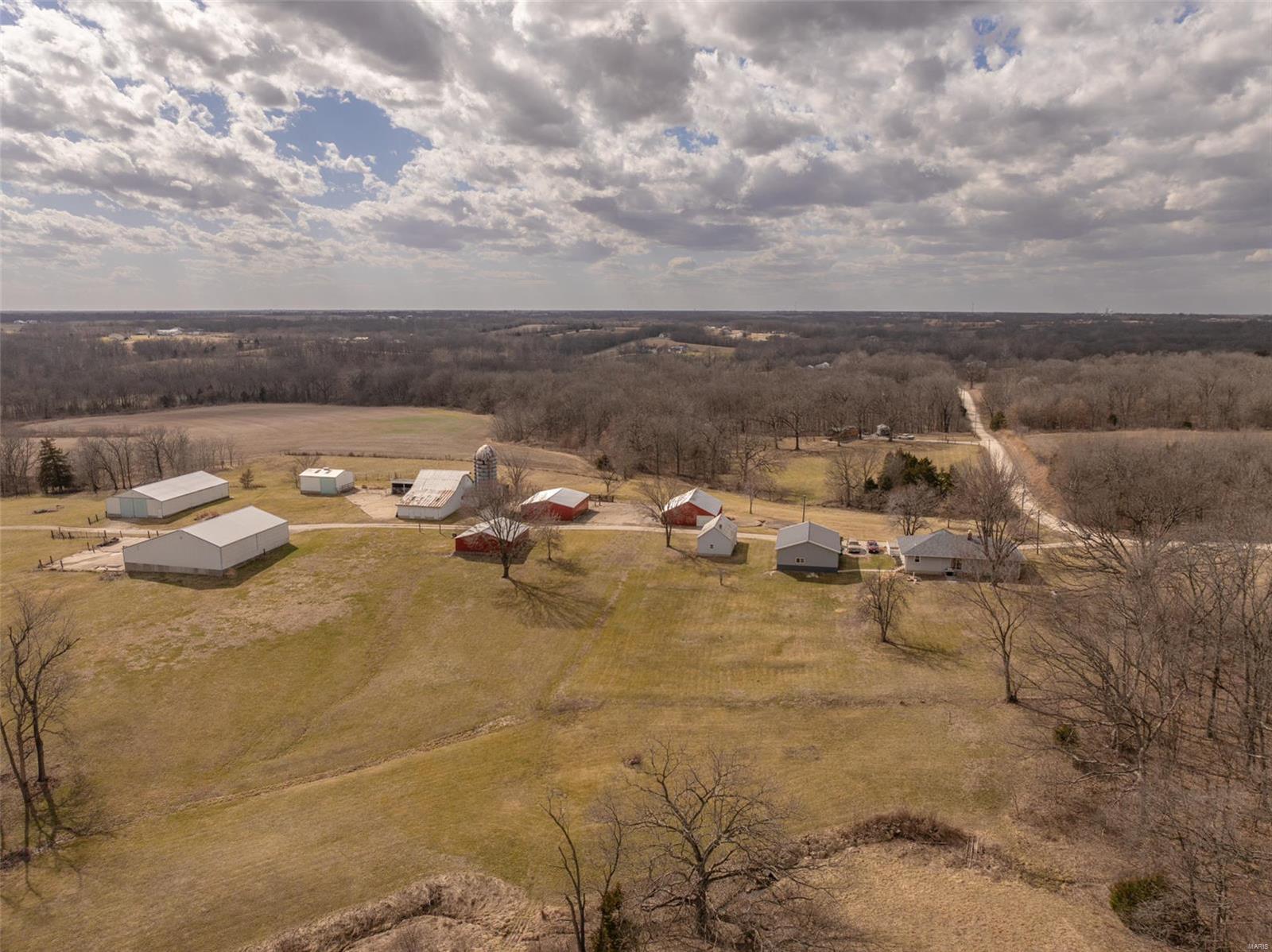 242 Gerding Road Troy, MO 63379 - Photo 29 of 99