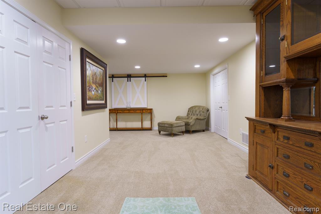 2482 South Latson Road Howell, MI 48843 - Photo 53 of 87