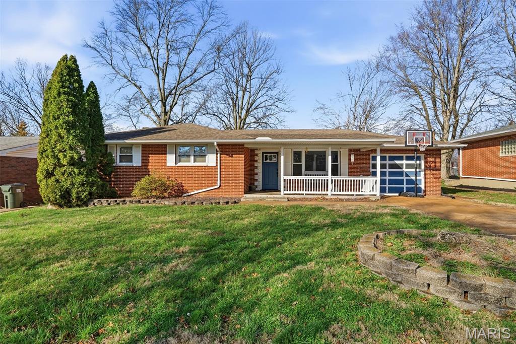 705 Leo Street Waterloo, IL 62298 - Photo 2 of 33