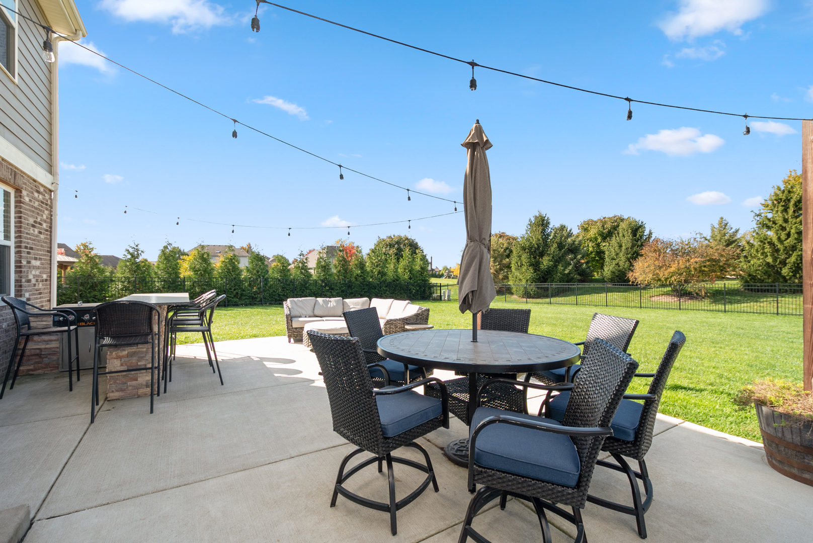 1981 Stapleton Road New Lenox, IL 60451 - Photo 28 of 33 a view of an outdoor space with furniture and garden