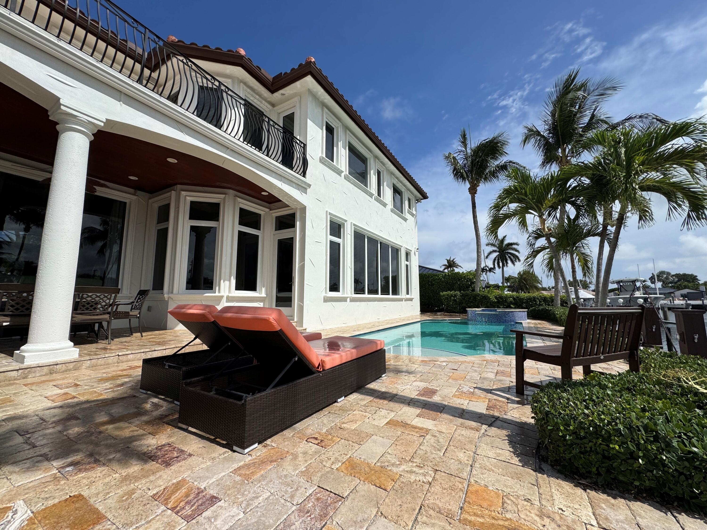 4431 Northeast 24th Avenue Lighthouse Point, FL 33064 - Photo 36 of 40 051826- 35