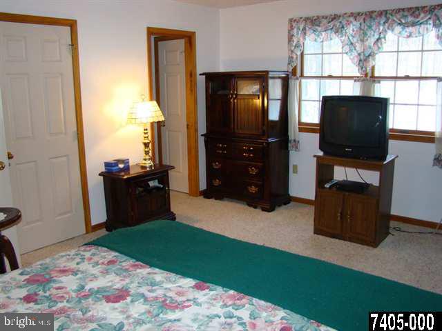 5063 Ore Bank Road York, PA 17406 - Photo 12 of 23 Gallery Image 12