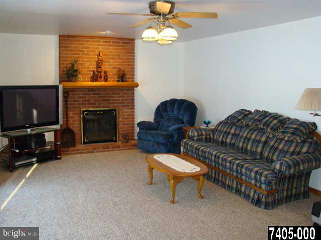 5063 Ore Bank Road York, PA 17406 - Photo 9 of 23 Gallery Image 9