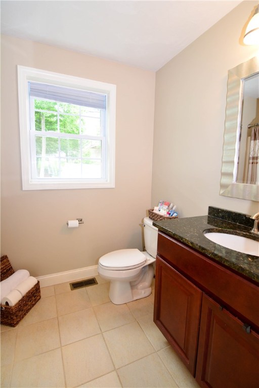 8 Hickory Road Cumberland, RI 02864 - Photo 13 of 19